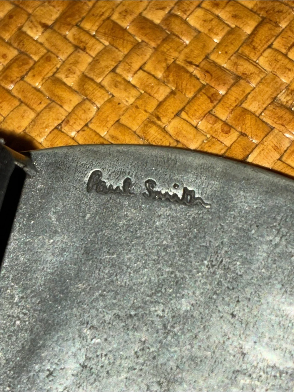 Paul Smith black leather belt. Signed Oval Floral silver buckle. England. Sz41